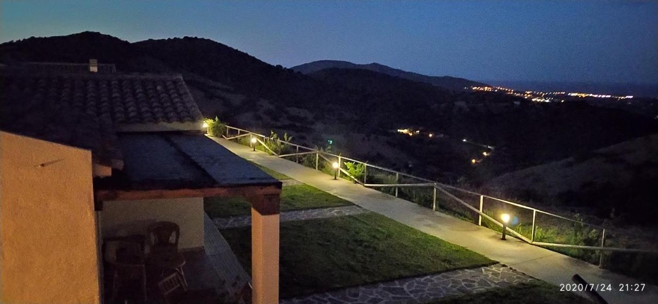 Azienda Agrituristica La Janna Di La Faj Budoni Eksteriør bilde